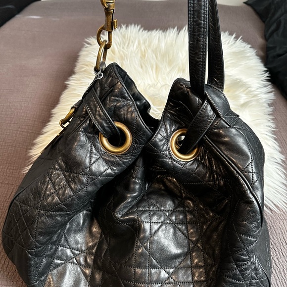 DIOR BLACK LAMBSKIN CANNAGE DRAWSTRING BAG - Picture 15 of 16